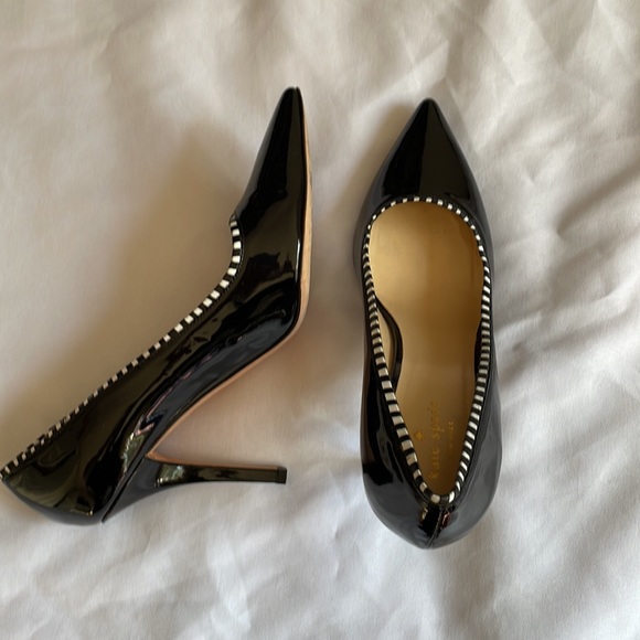 Kate Spade Black with White Trim Accent Patent High Heels Pumps - Picture 4 of 15